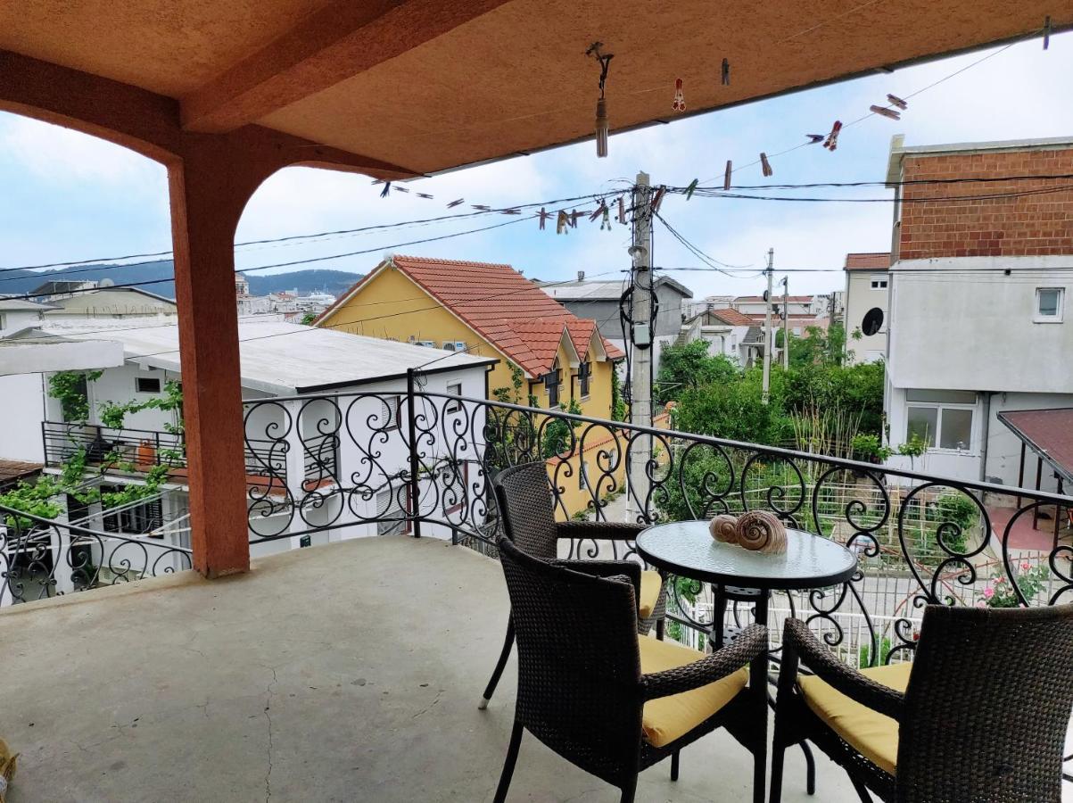 Boki Family Home De Lux Bar Εξωτερικό φωτογραφία